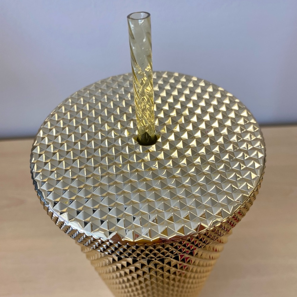 ✨Starbucks 2022 holiday collection✨ Bling Cold Cup metallic gold 24oz✨ - Picture 5 of 7